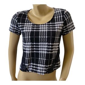 CHARLOTTE RUSSE Womens Size Medium Short Sleeve Plaid Lace Trim Crop Top